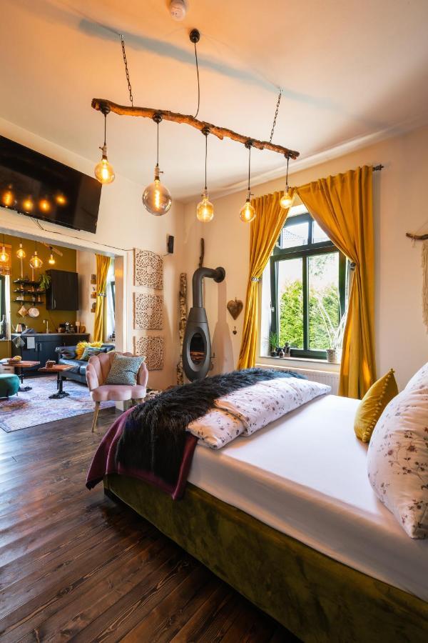 Boutique Apartments Benz I-Iii Бергиш-Гладбах Экстерьер фото