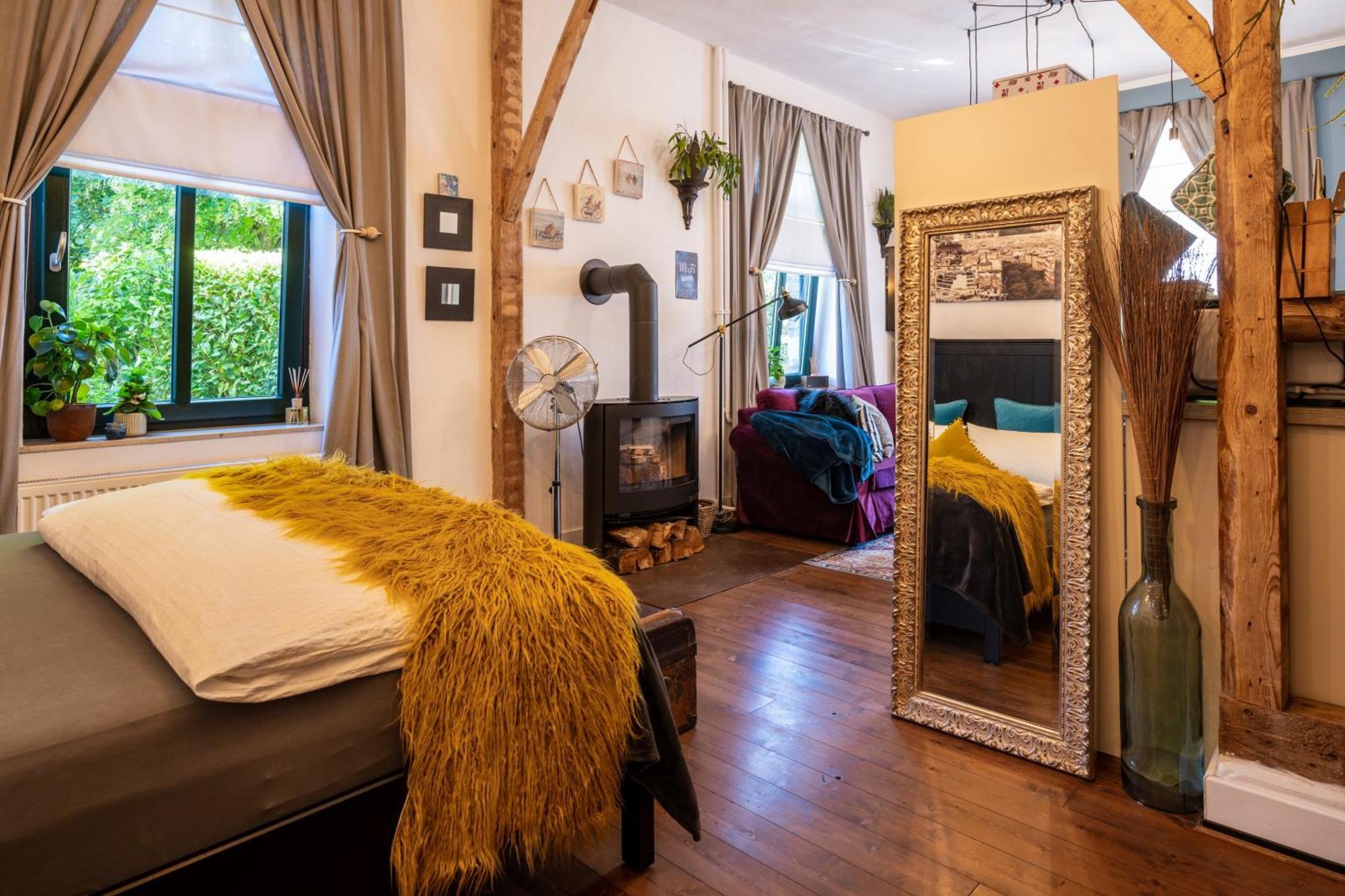 Boutique Apartments Benz I-Iii Бергиш-Гладбах Экстерьер фото